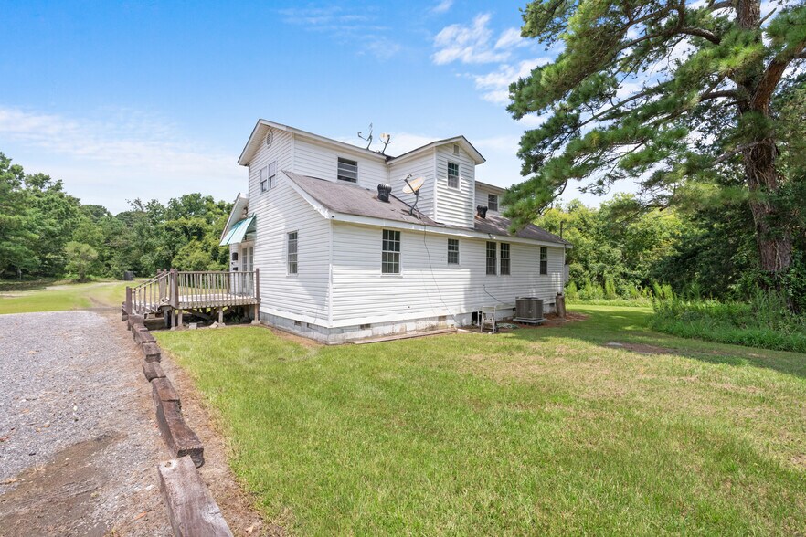 More Photos Of 5757 Ogeechee Rd, Savannah Flex For Lease