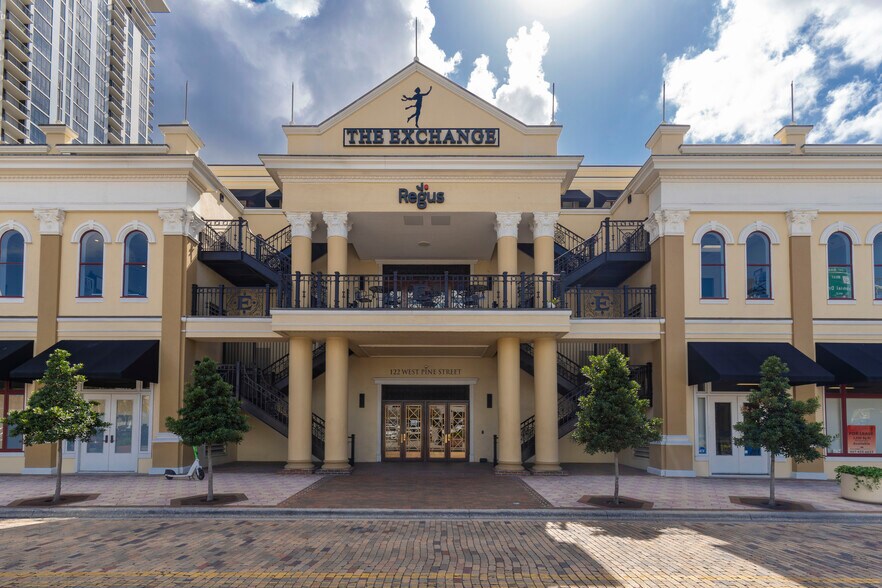 More Photos Of 122 W Pine St, Orlando Coworking Space