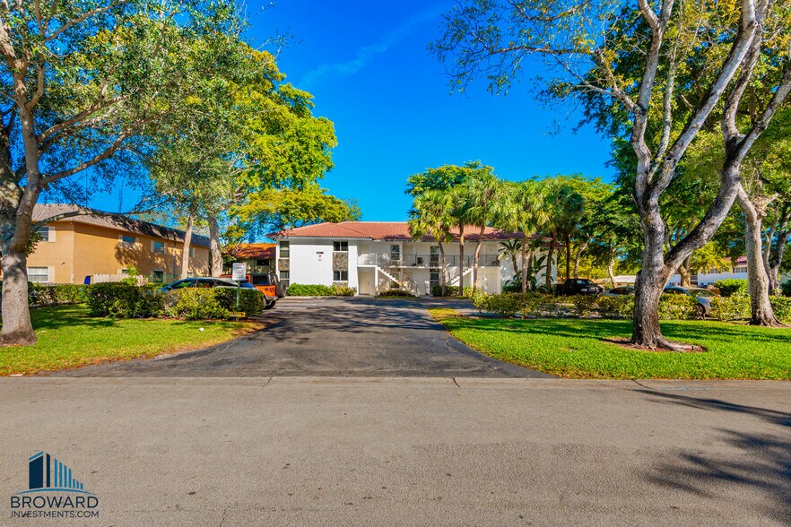 More Photos Of 10201 NW 35th St, Coral Springs Multifamily For Sale