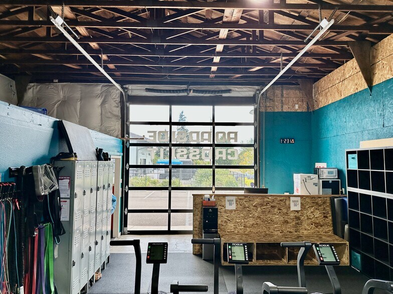 More Photos Of 4741 Lancaster Dr NE, Salem Warehouse For Lease