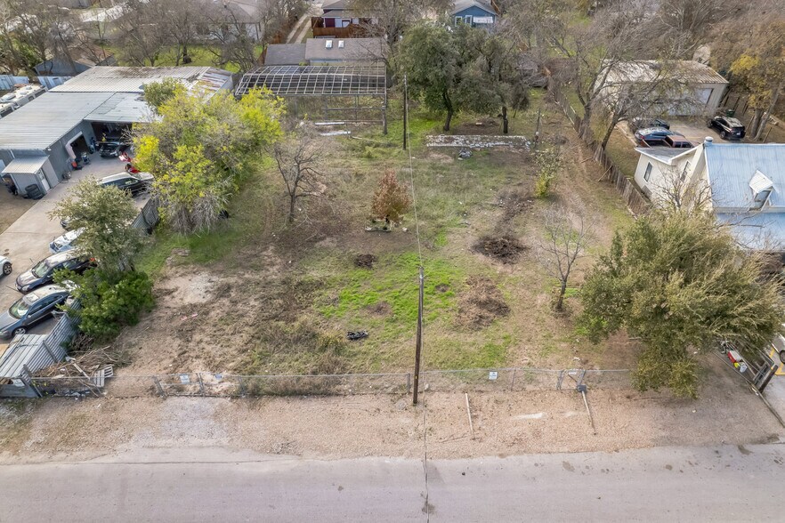 More Photos Of 301 Ferguson Dr, Austin Land For Sale