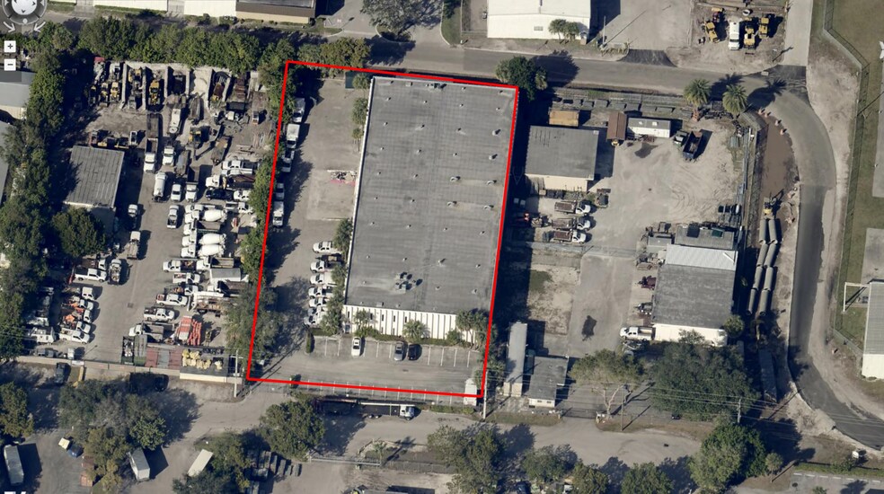 More Photos Of 2651 NW 55th Ct, Fort Lauderdale Warehouse For Lease