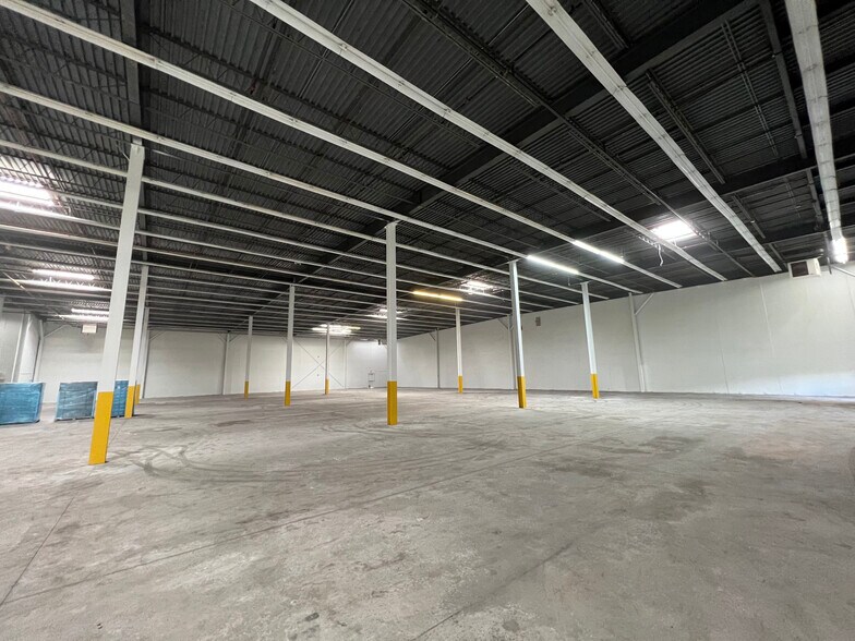 More Photos Of 49 Murray Hill Drive, Nanuet Industrial For Lease