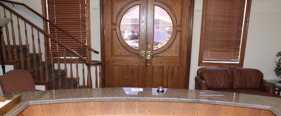 More Photos Of 606 S 9th St, Las Vegas Office Residential For Sale
