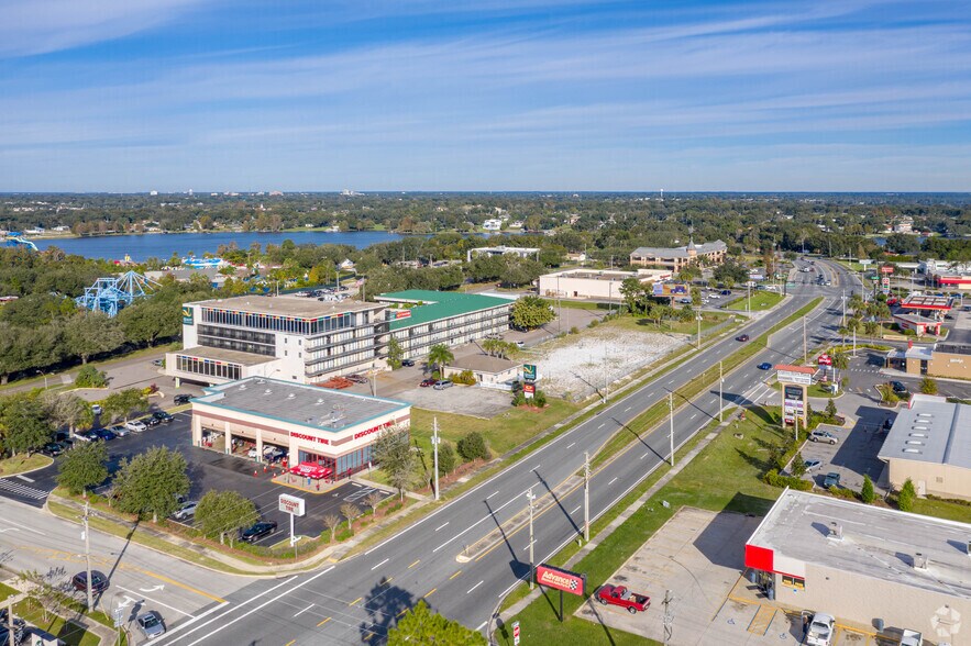 More Photos Of 5665 Cypress Gardens Blvd, Winter Haven Hotel For Lease