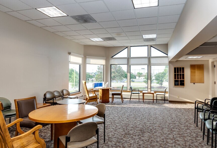More Photos Of 7102 Mineral Point Rd, Madison Healthcare For Sale