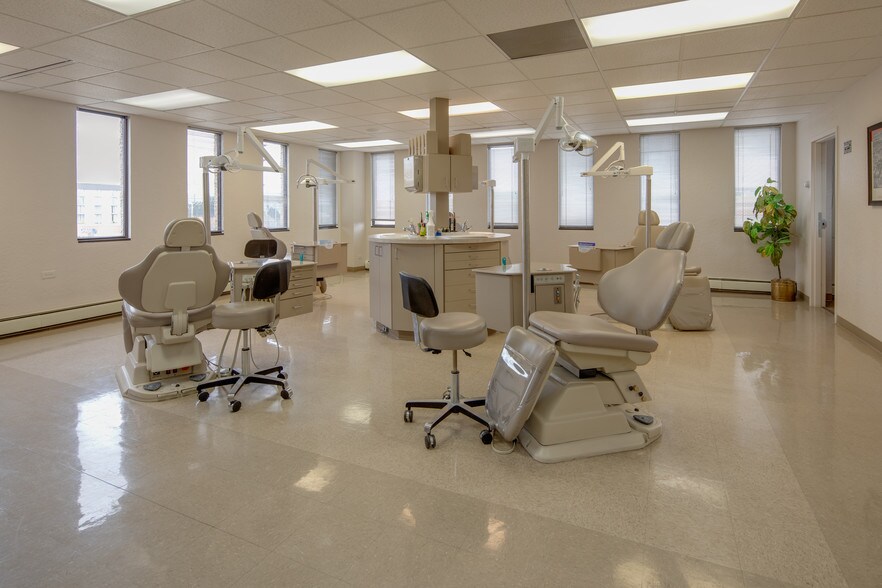 More Photos Of 7200 E Hampden Ave, Denver Office For Lease