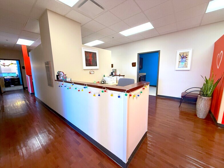 More Photos Of 1879 Nightingale Ln, Tavares Medical For Lease