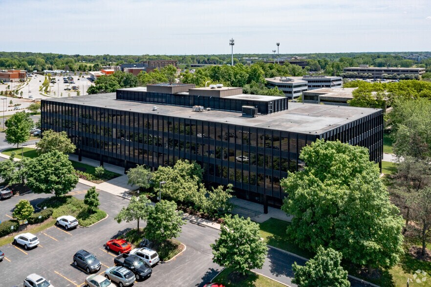 More Photos Of 200 S Executive Dr, Brookfield Coworking Space