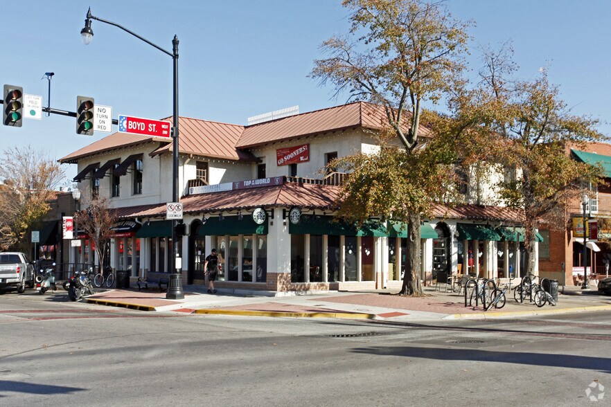 Primary Photo Of 219-225 W Boyd St, Norman Storefront For Lease