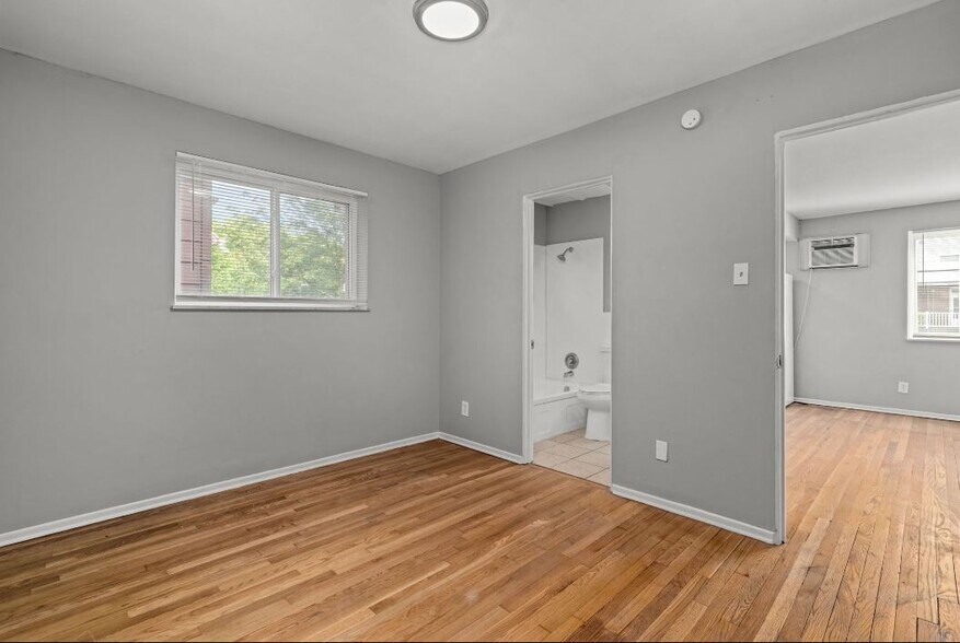 More Photos Of 1108 Bates St, Saint Louis Apartments For Sale