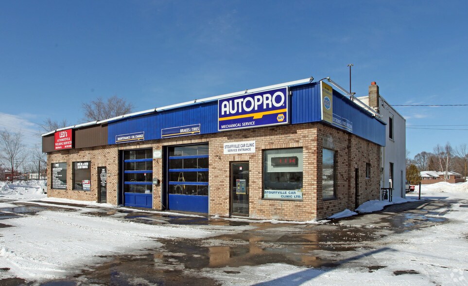 More Photos Of 5998 Main St, Whitchurch-Stouffville Auto Repair For Sale