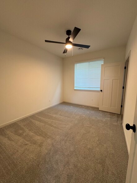 More Photos Of 816 N Main St, Broken Arrow Apartments For Sale