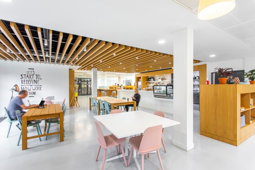 More Photos Of Third Ave, Marlow Coworking Space