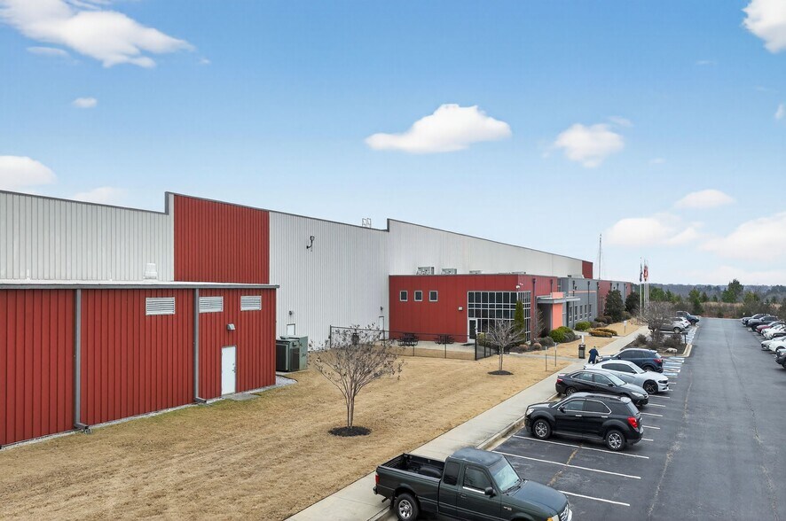 More Photos Of 325 Hammerstone Dr, Toccoa Industrial For Sale