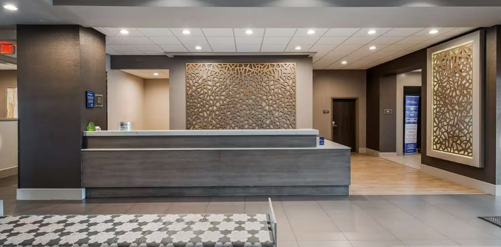 More Photos Of 1549 Westborough Dr, Katy Hotel For Sale