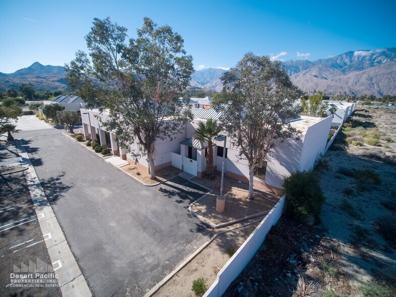 More Photos Of 1227 S Gene Autry Trl, Palm Springs Warehouse For Sale