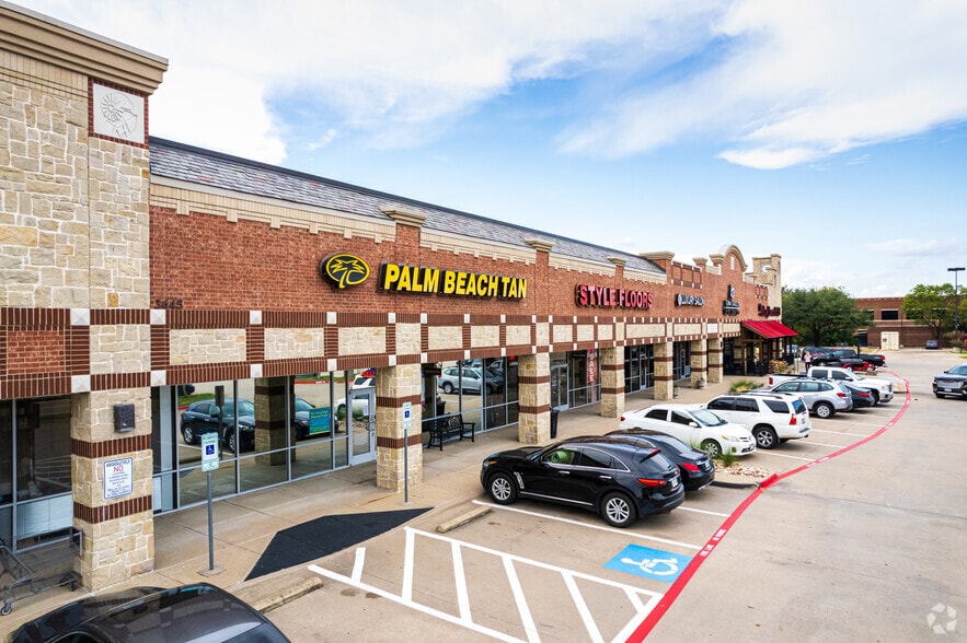 More Photos Of 3305-3645 Dallas Pky, Plano Unknown For Lease