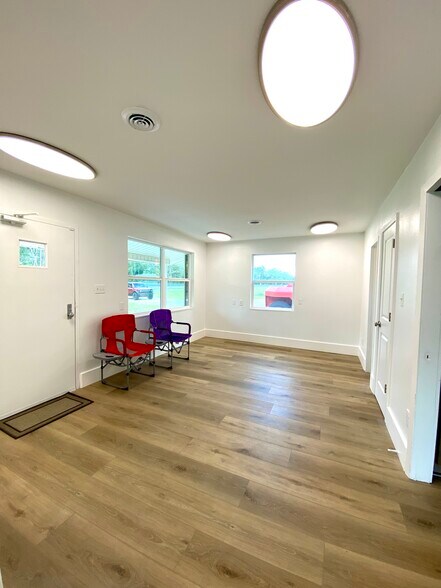 More Photos Of 1307 Highway 11 S, Picayune Specialty For Sale