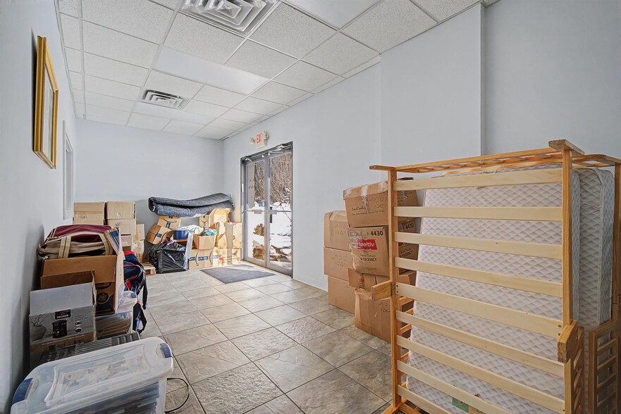 More Photos Of 688 Route 17K, Montgomery Warehouse For Lease