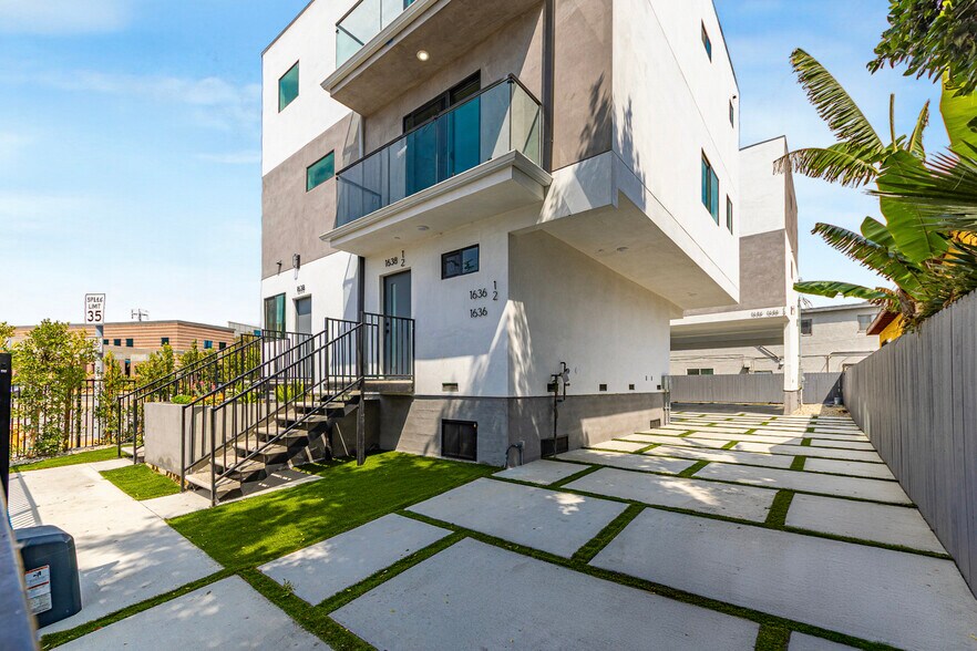 More Photos Of 1636 Longwood Ave, Los Angeles Apartments For Sale