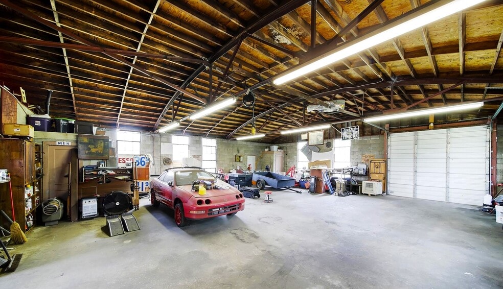 More Photos Of 4410 Flat Creek Rd, Heath Springs Flex For Sale