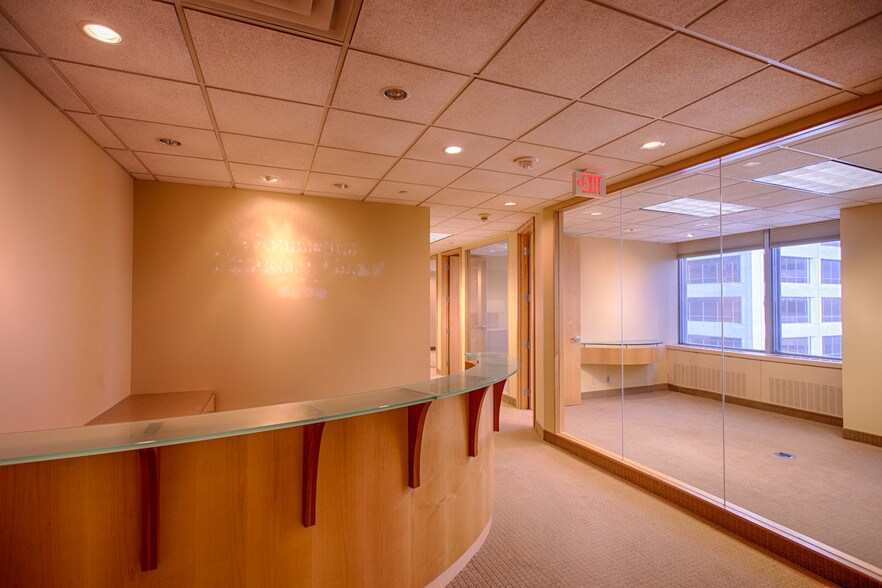 More Photos Of 120 S 6th St, Minneapolis Coworking Space