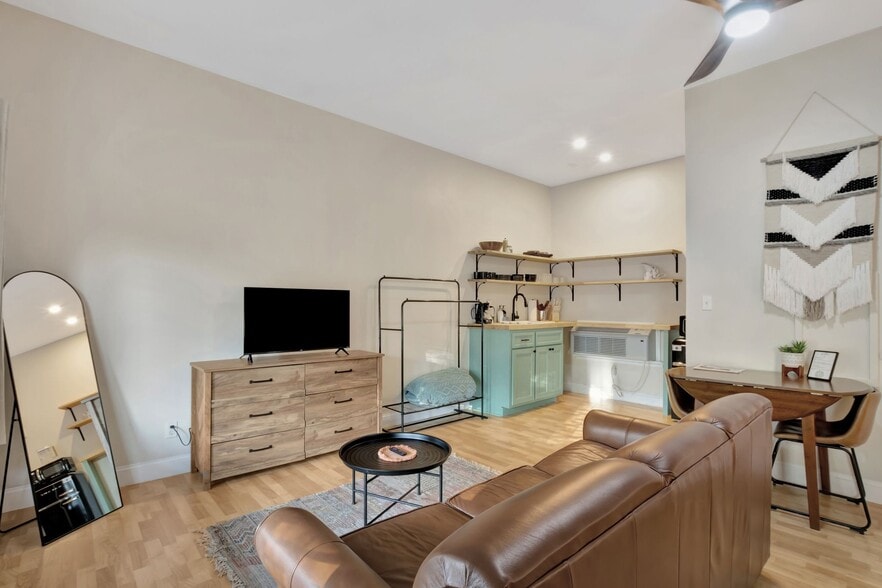 More Photos Of 11845 US 41 St, Monteagle Trailer Camper Park For Sale