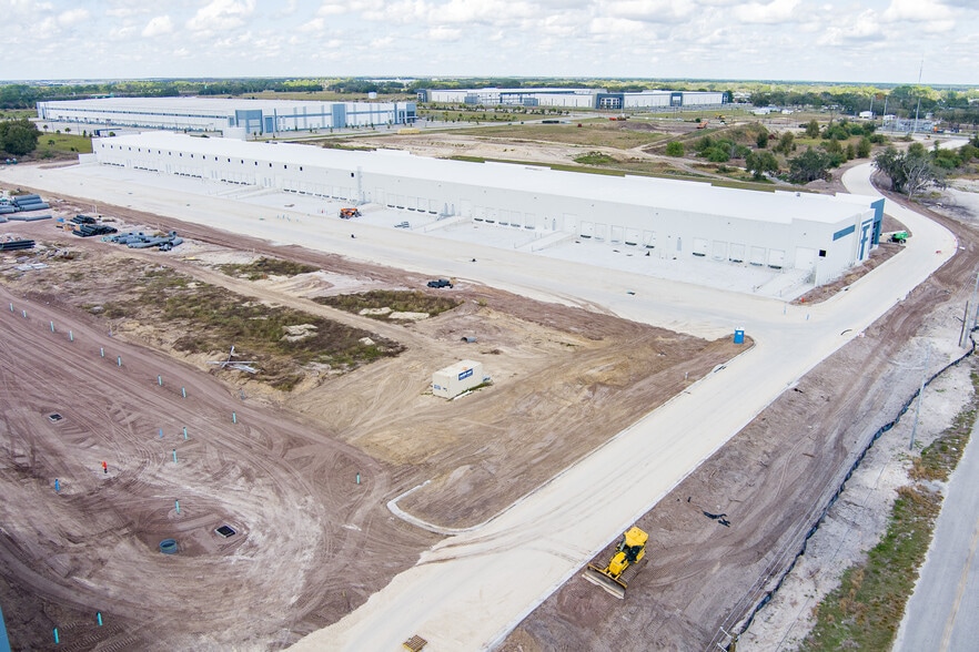 More Photos Of Pace Rd, Auburndale Unknown For Lease