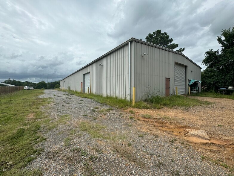 More Photos Of 5470 I 55 S, Byram Warehouse For Sale