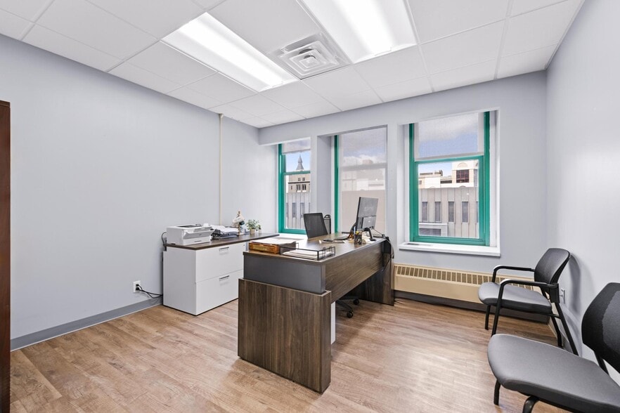 More Photos Of 403 Main St, Buffalo Office For Lease