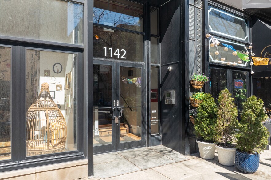 More Photos Of 1140-1144 W Madison St, Chicago Office For Lease