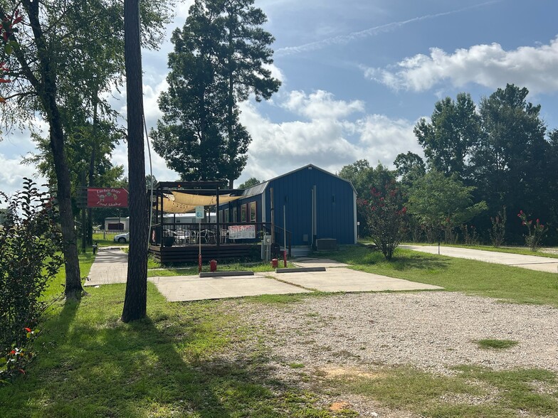 More Photos Of 739 FM 2457, Livingston Manufactured Housing Mobile Home Park For Sale