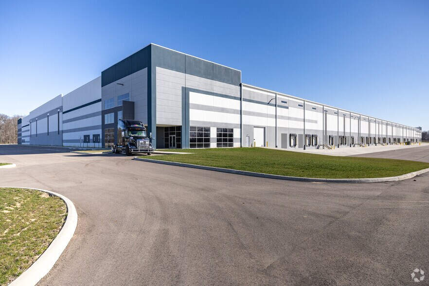 More Photos Of 1925 Union Airpark Blvd, Union Warehouse For Lease