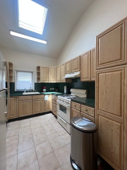 More Photos Of 2811 Haring St, Brooklyn Multifamily For Sale