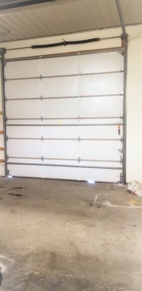 More Photos Of 1561-1599 E 93rd Ave, Merrillville Flex For Lease