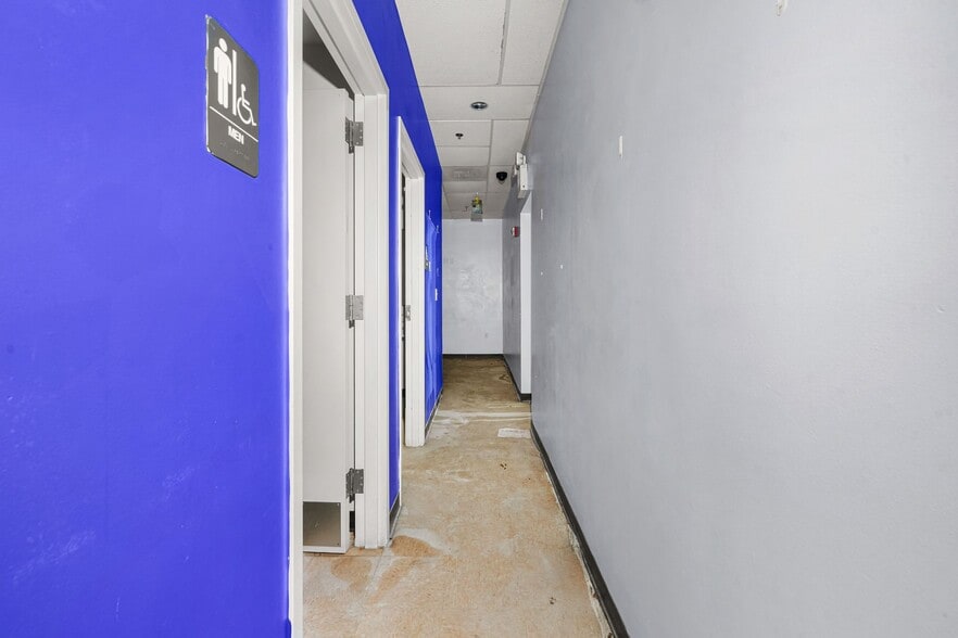 More Photos Of 20 Marietta St NW, Atlanta Apartments For Sale