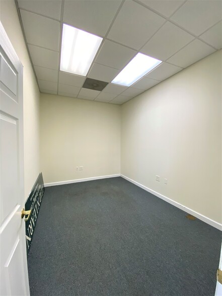 More Photos Of 2000 Bearcat Way, Morrisville Research And Development For Lease