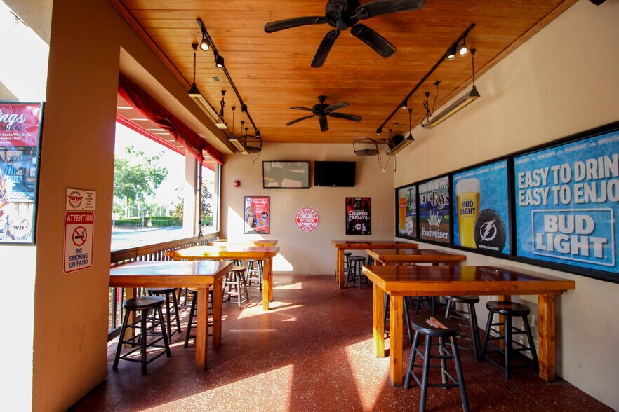 More Photos Of 5510 Post Oak Blvd, Wesley Chapel Restaurant For Sale