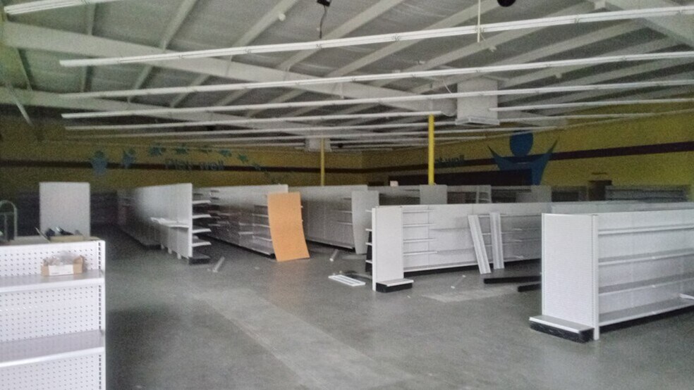 More Photos Of 114 E Second Ave, Glenwood Freestanding For Sale