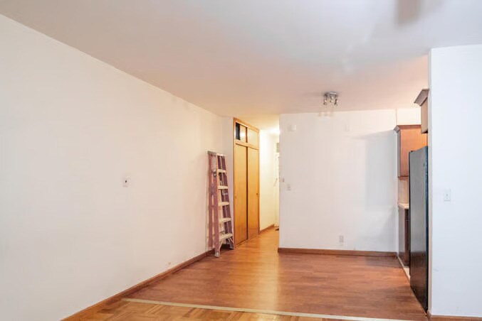 More Photos Of 41-07 54th St, Woodside Apartments For Sale