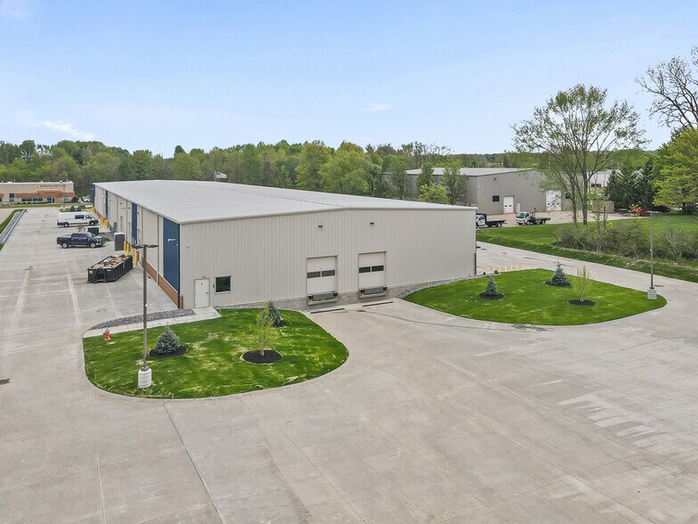 More Photos Of 2844 Westway Drive, Brunswick Warehouse For Lease