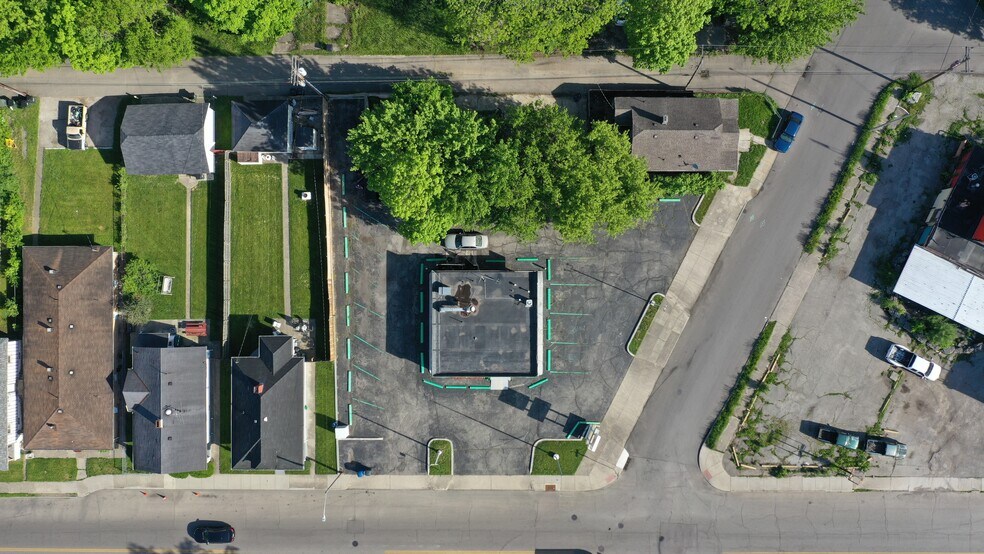 More Photos Of 2301 Germantown St, Dayton Fast Food For Sale