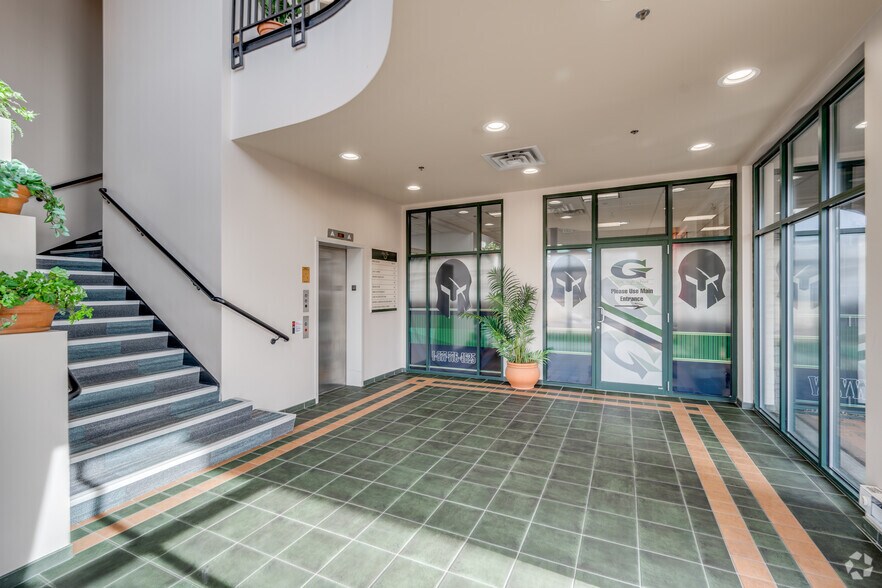 More Photos Of 1015-1075 W Horsetooth Rd, Fort Collins Storefront Retail Office For Lease