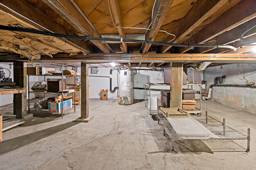 More Photos Of 180 Butler Rd, Saxonburg Restaurant For Sale