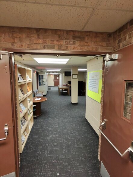 More Photos Of 261-301 Port Union Rd, Toronto Storefront For Lease