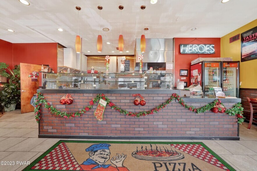 More Photos Of 302 Pennsylvania Ave, Matamoras Restaurant For Sale