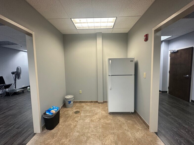 More Photos Of 6525 Shiloh Rd, Alpharetta Office Residential For Sale