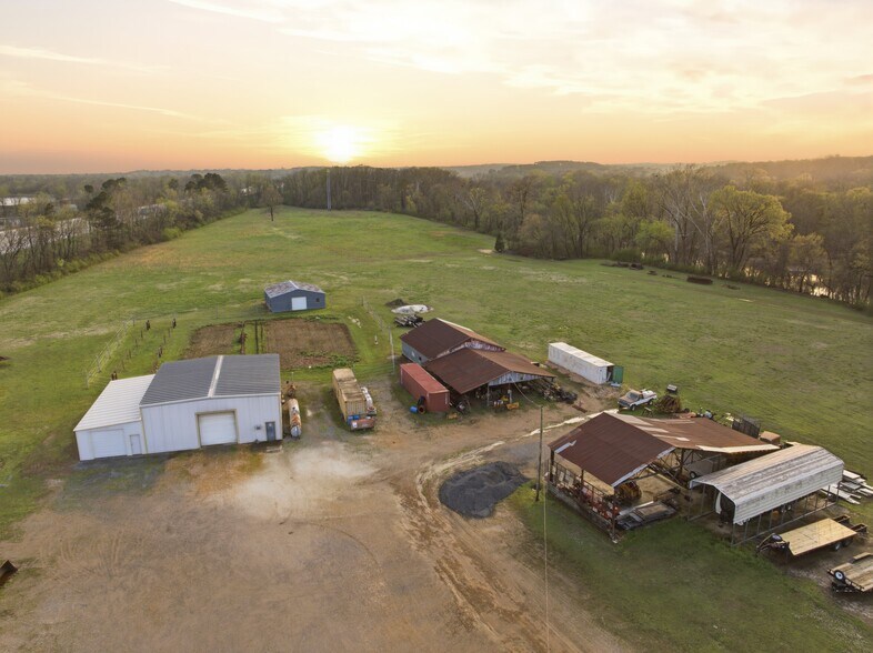 More Photos Of 500 Randel Road, Benton Land For Sale