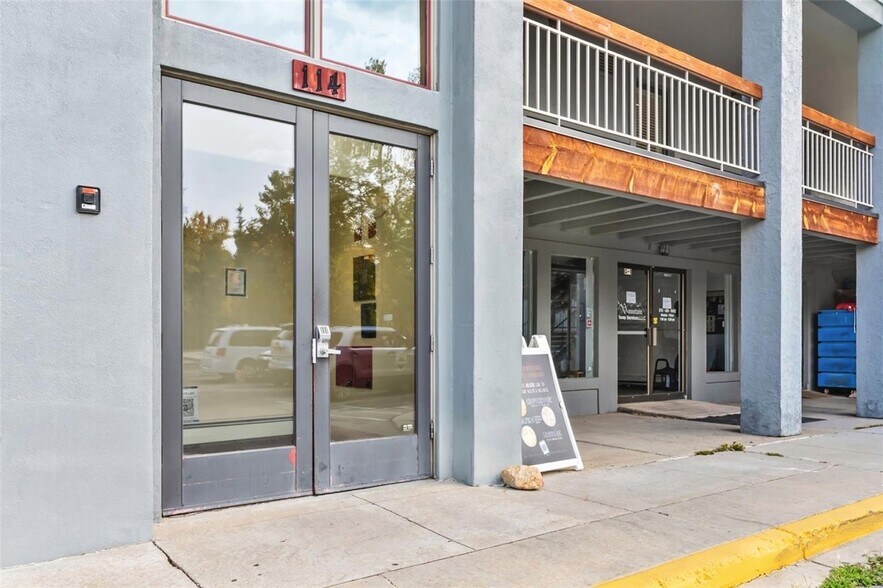 More Photos Of , Dillon Office For Sale